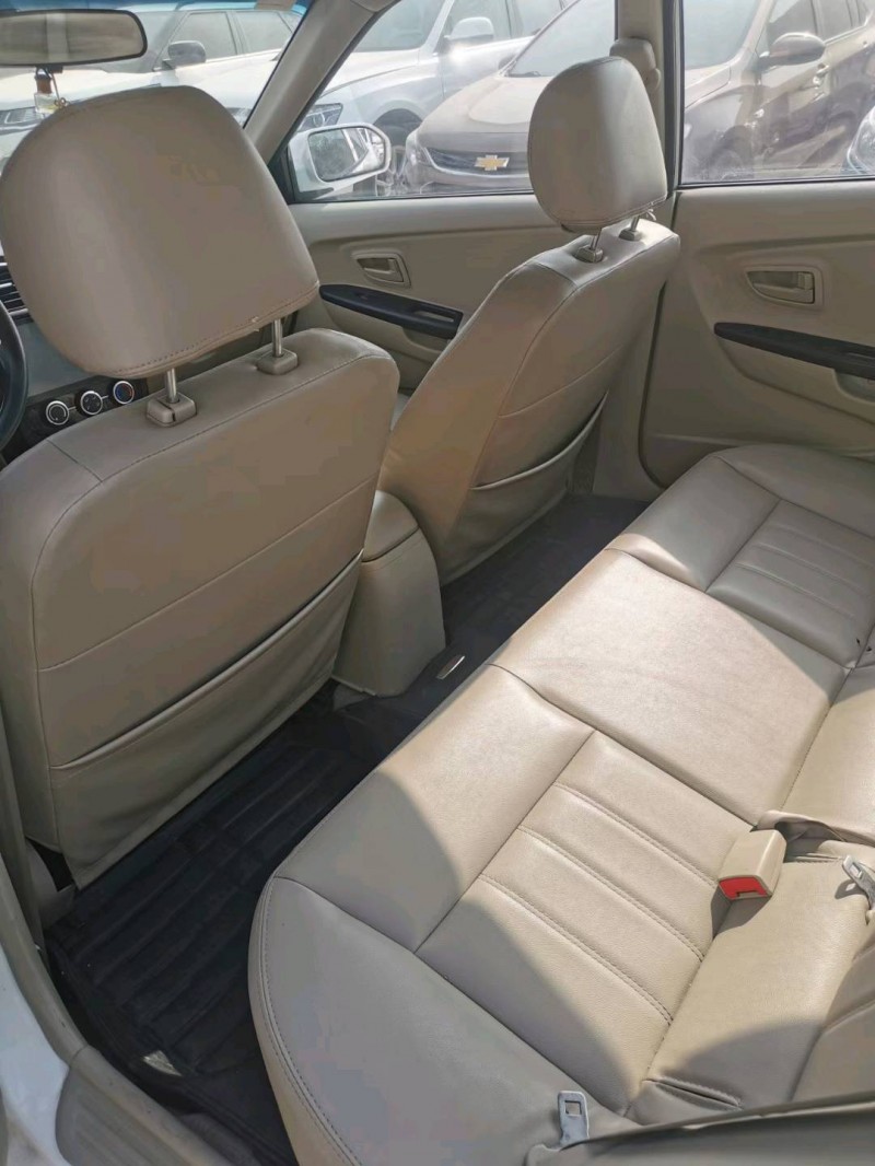 保定15年东南汽车V3菱悦4