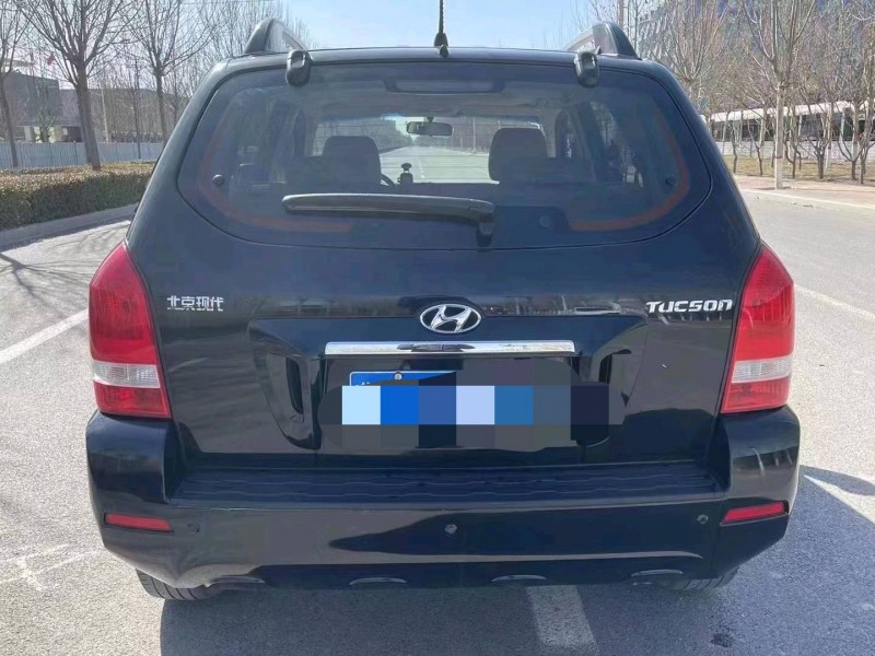 保定14年现代途胜6