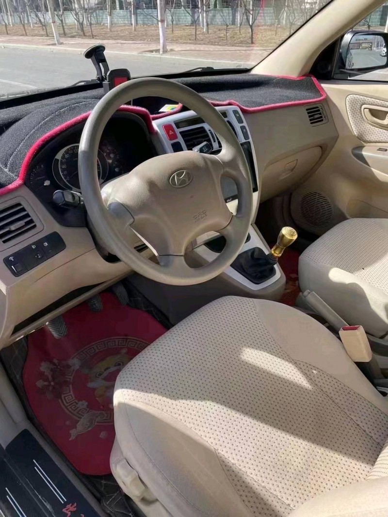 保定14年现代途胜7