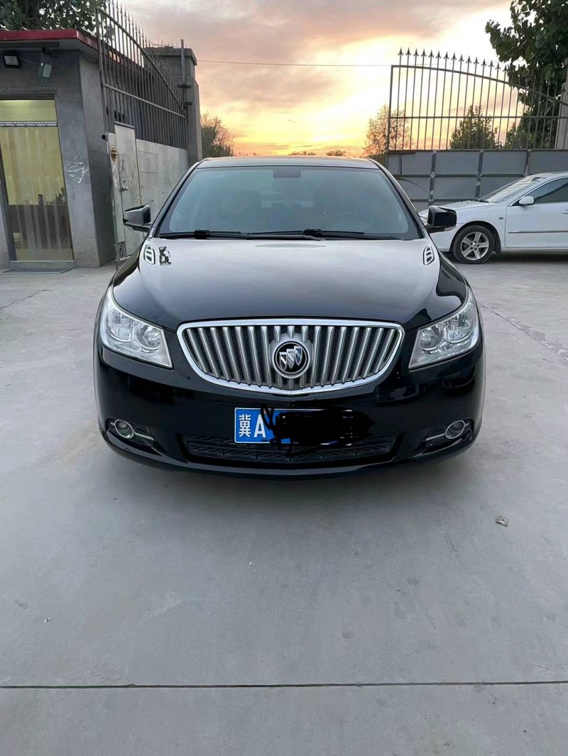 保定10年别克君越1