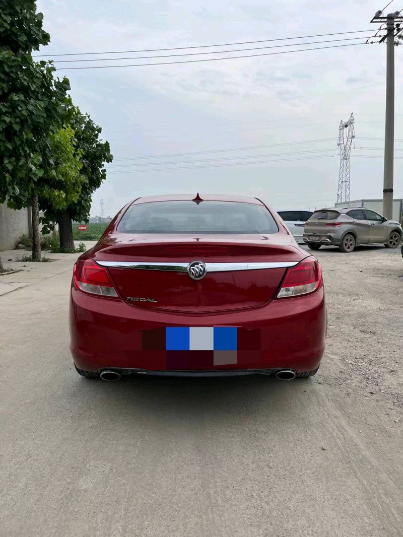 保定12年别克君威4