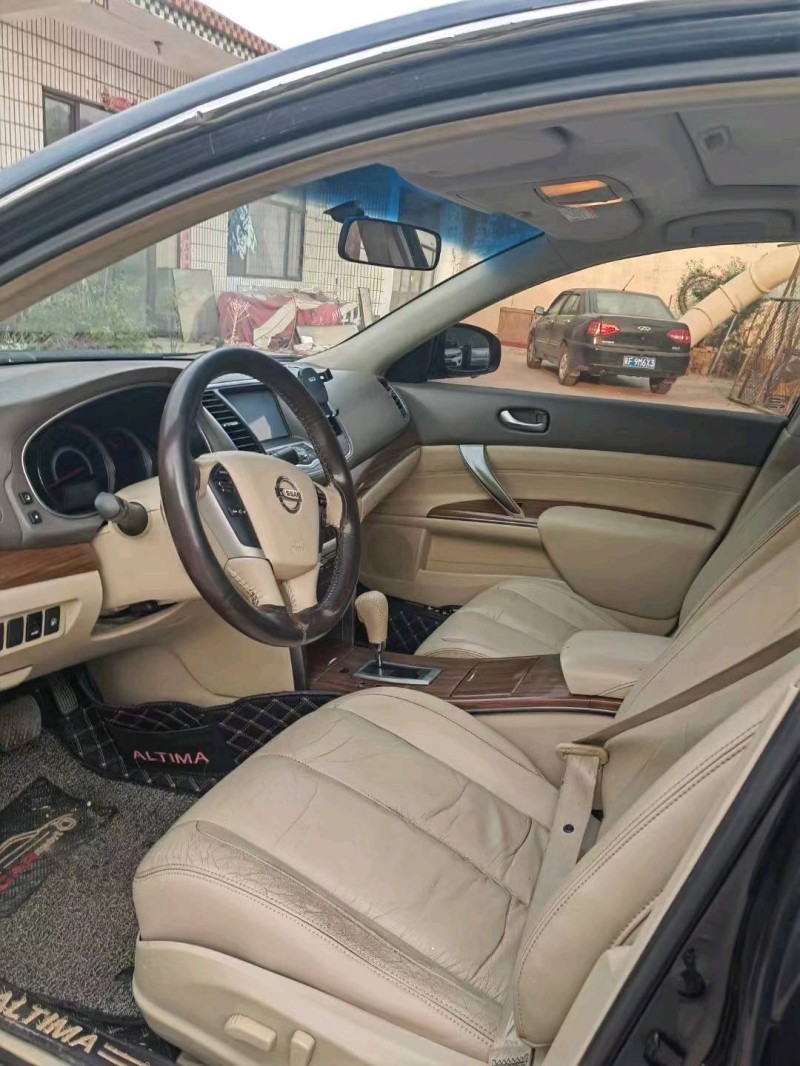 邯郸12年日产天籁7