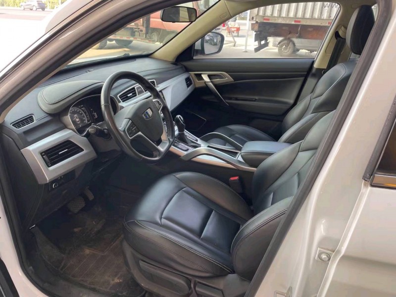 保定17年吉利博越9