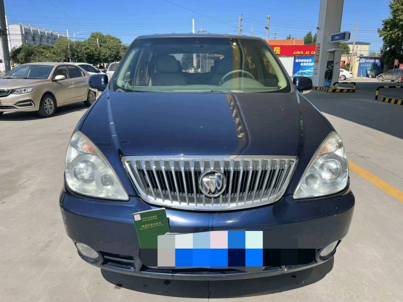 保定13年别克陆尊1