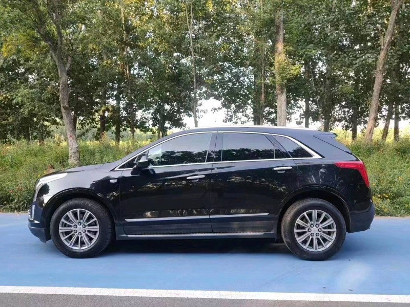 济南16年凯迪拉克XT54