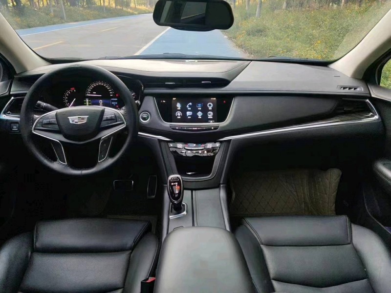 济南16年凯迪拉克XT57