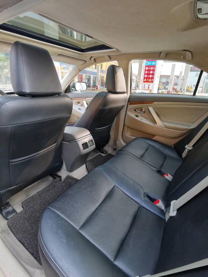 保定09年丰田凯美瑞6