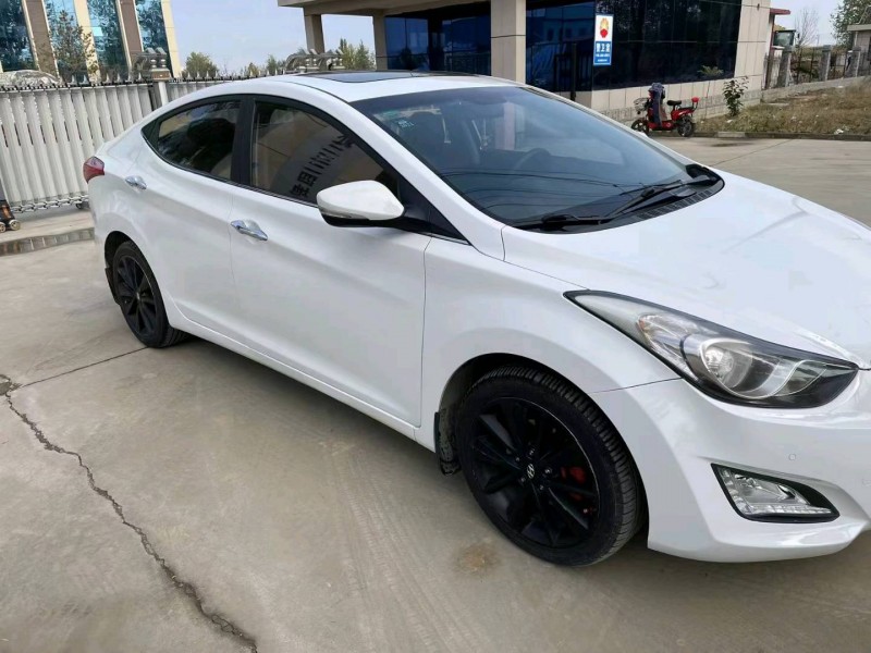 保定16年现代朗动8