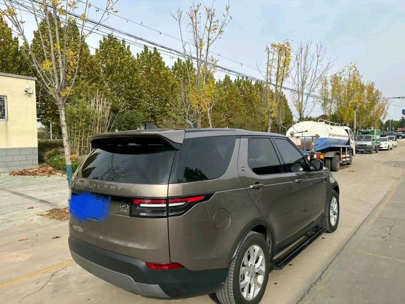 青岛18年路虎发现8