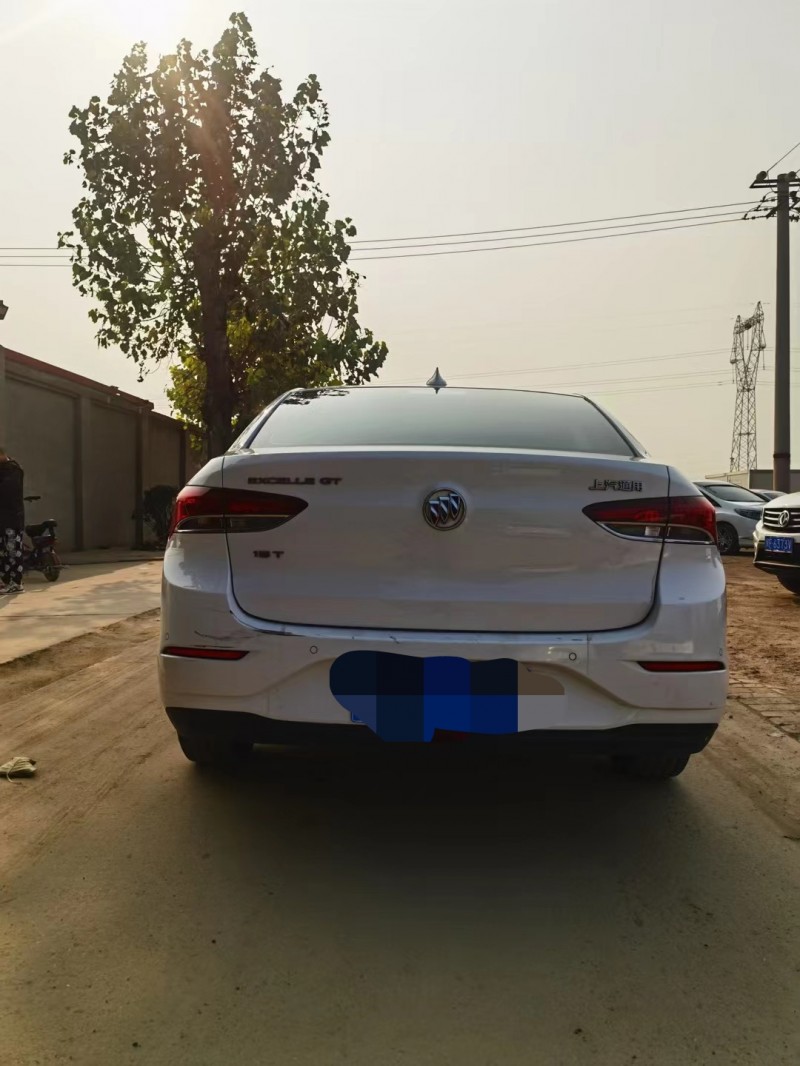 保定19年别克英朗5