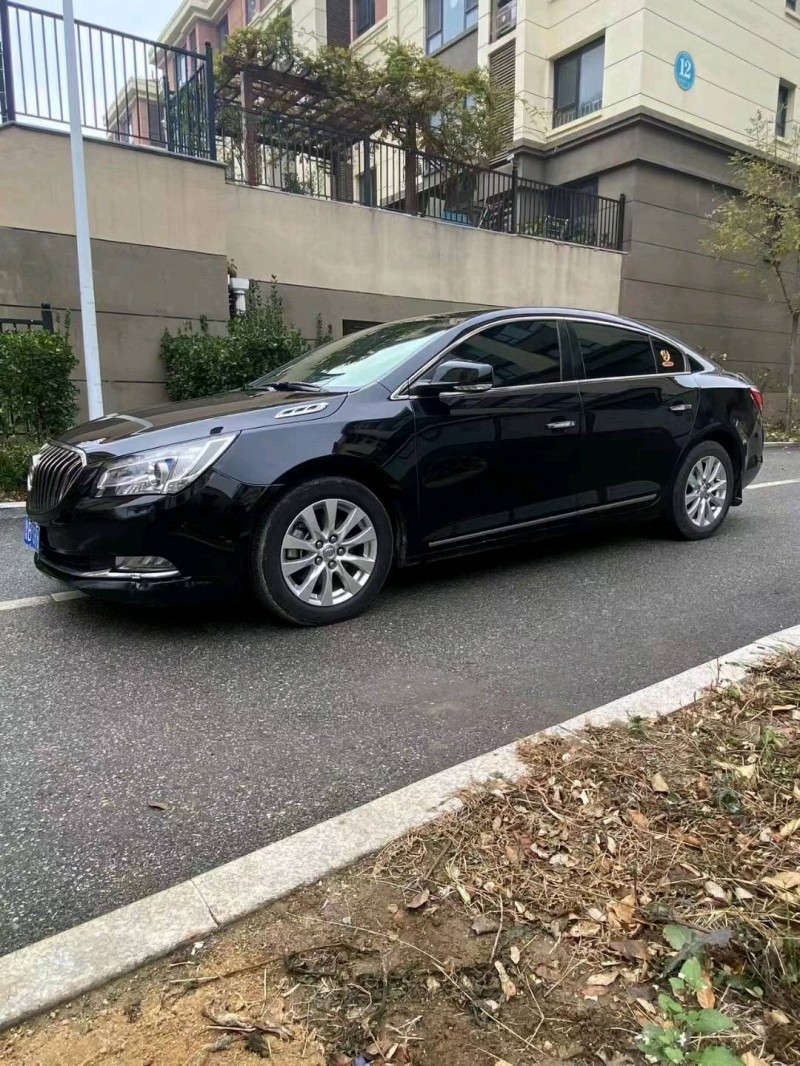 青岛14年别克君越3