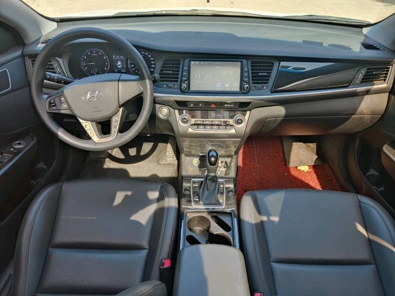 北京20年现代名图6