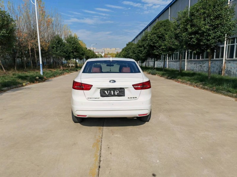 北京17年福特福睿斯9