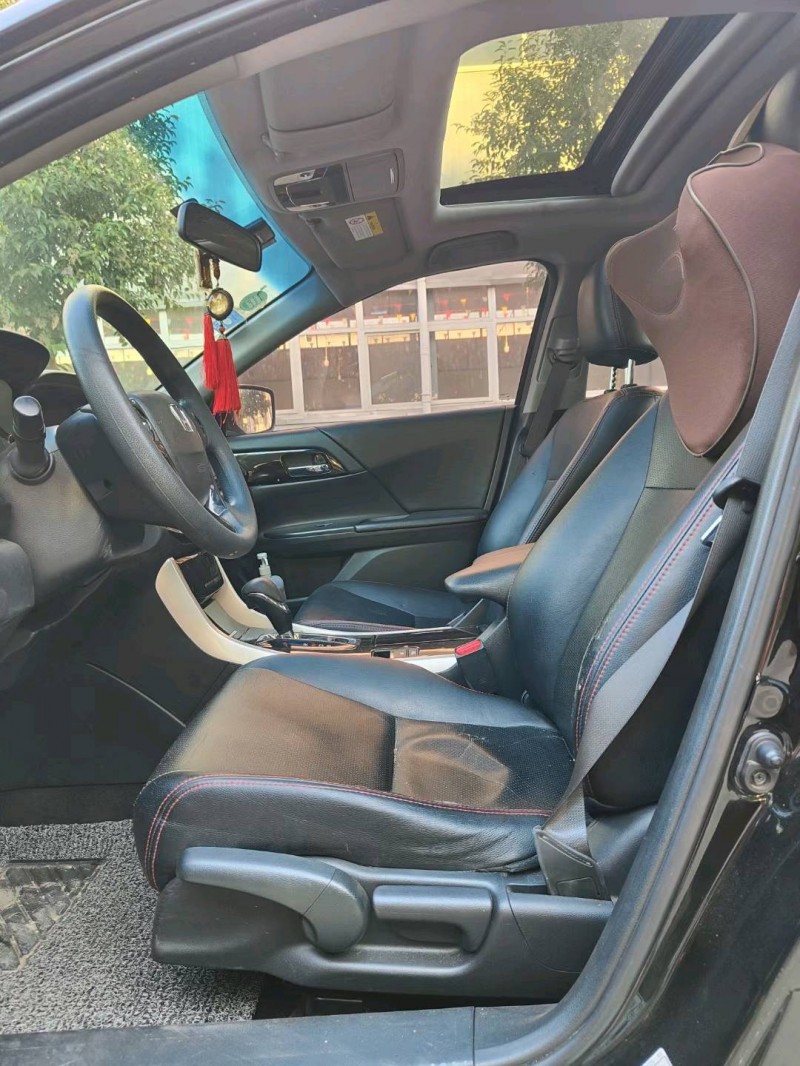 北京18年本田雅阁4