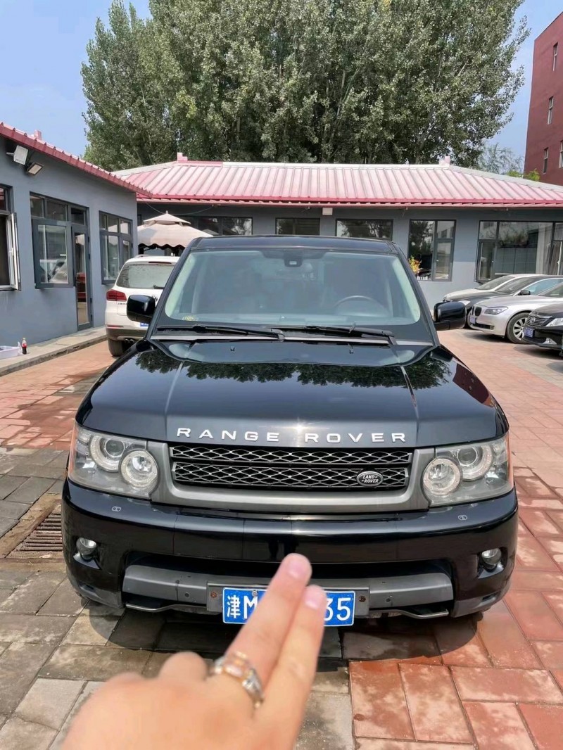 廊坊11年路虎揽胜运动8