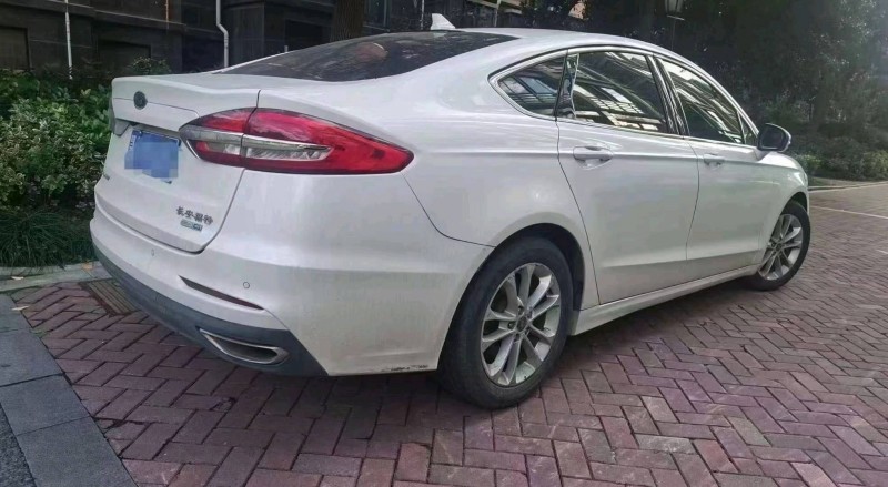 嘉兴19年福特蒙迪欧9