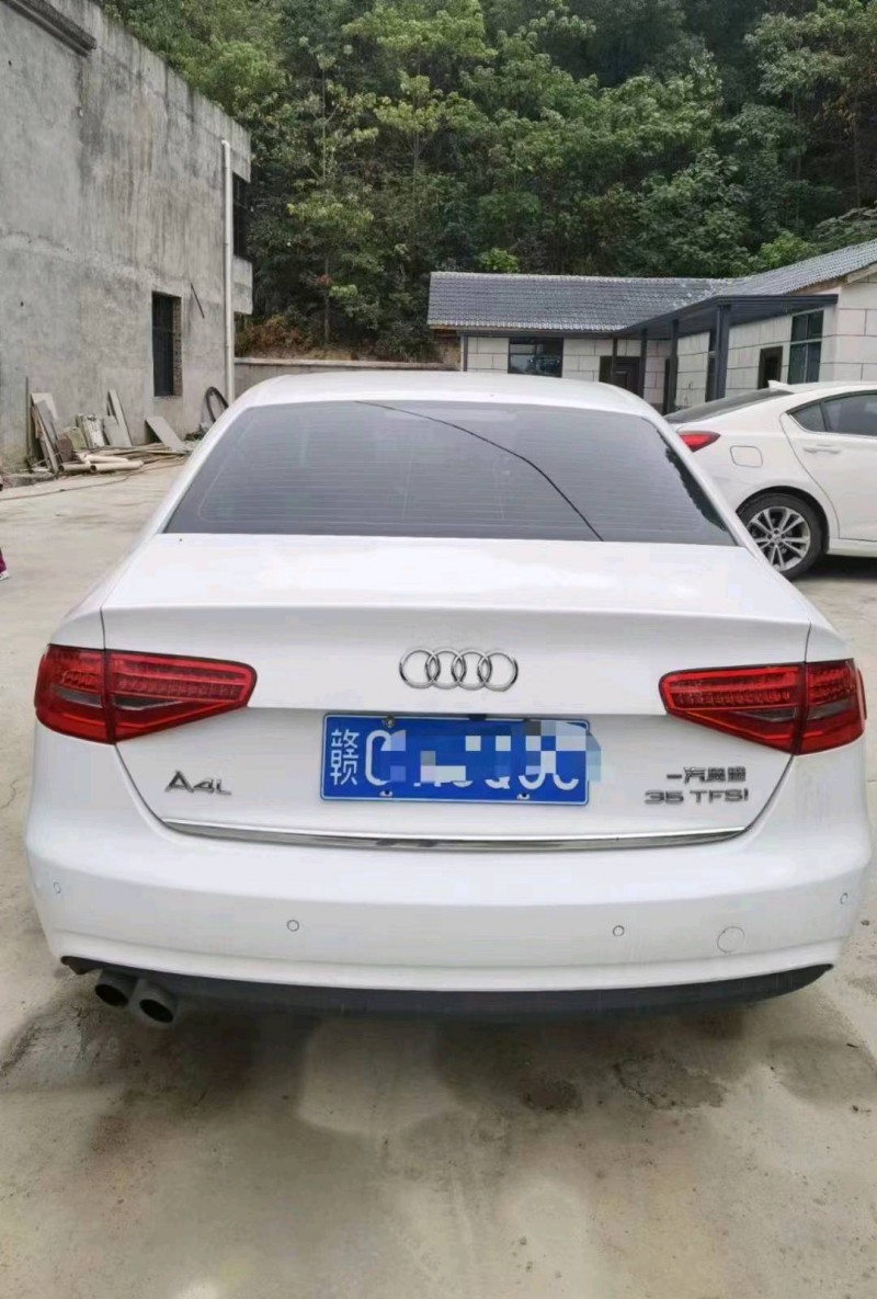 宜春16年奥迪A4L2