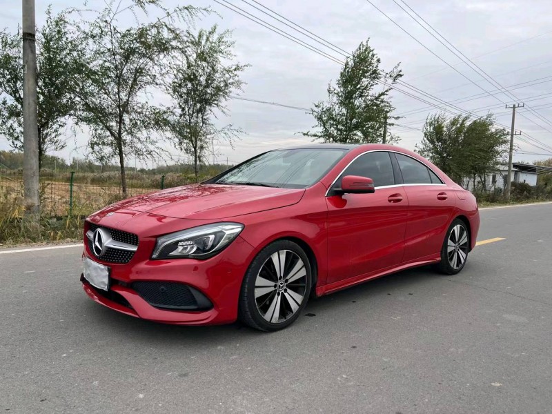 徐州17年奔驰CLA8