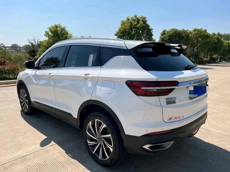 盐城19年吉利缤越5