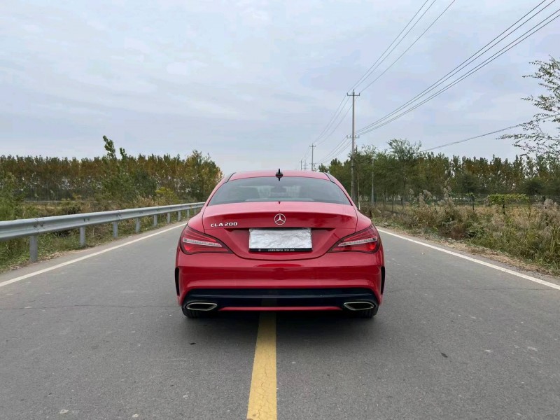 徐州17年奔驰CLA1