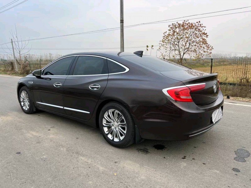 徐州18年别克君越8