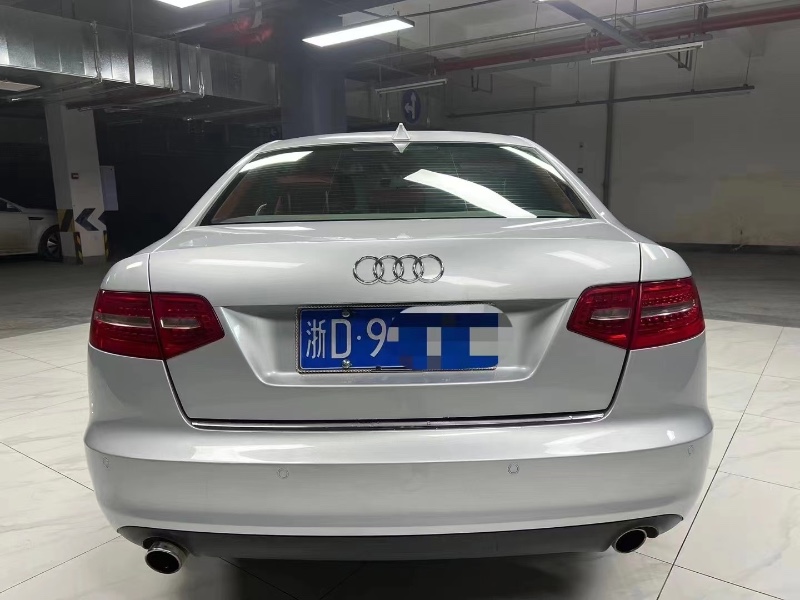 成都11年奥迪A6L3