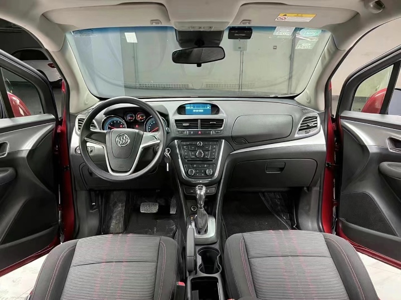 成都15年别克昂科拉2