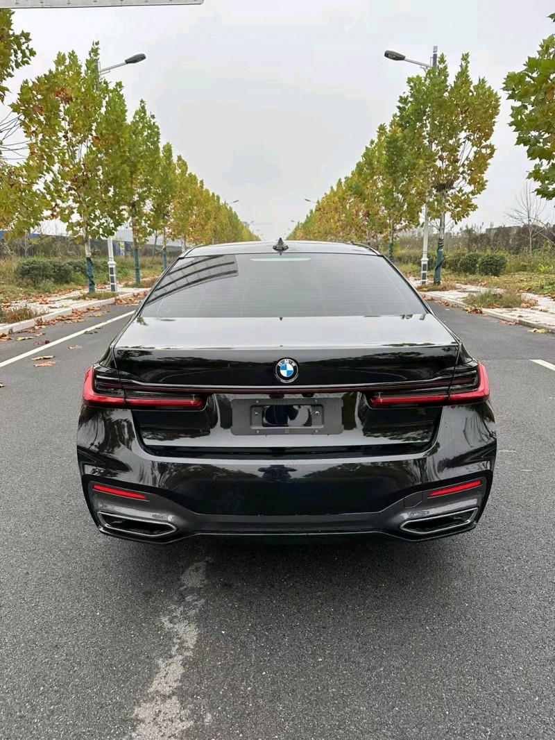 徐州21年宝马7系9