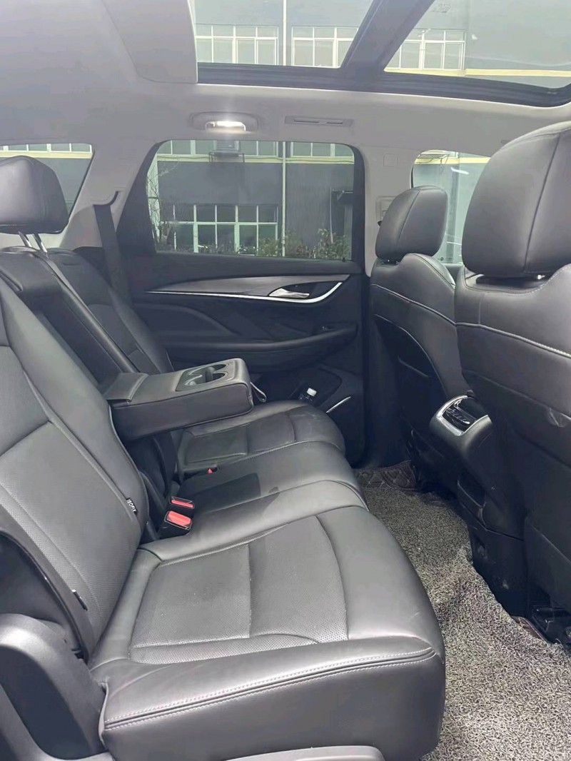 徐州21年别克昂科旗4