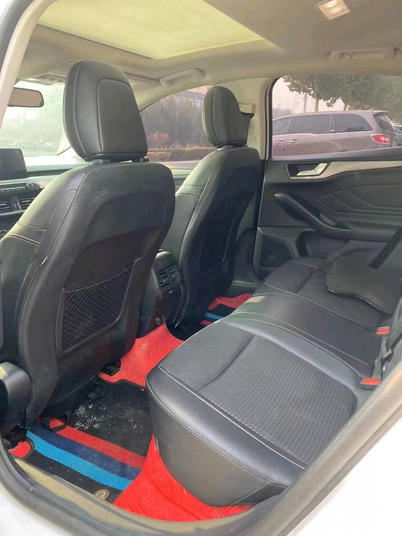 广州20年福特福克斯6