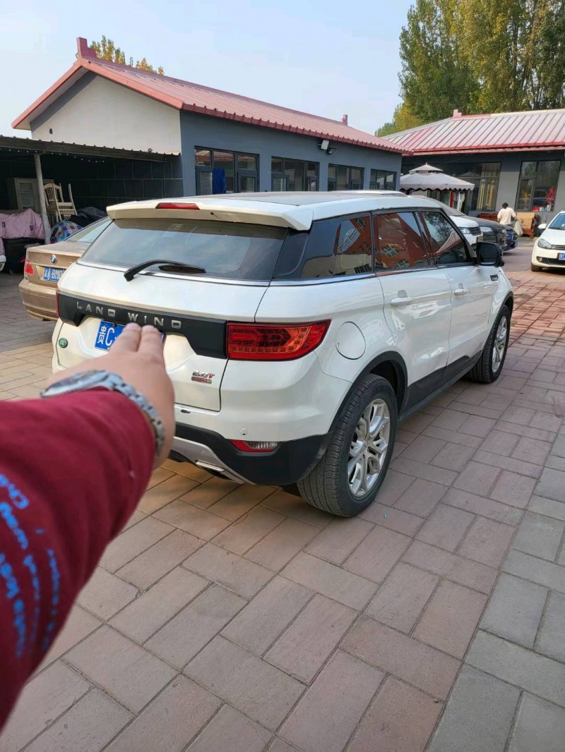 保定16年陆风X75