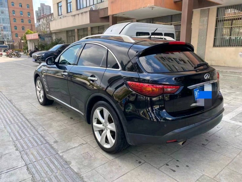嘉兴11年英菲尼迪FX352