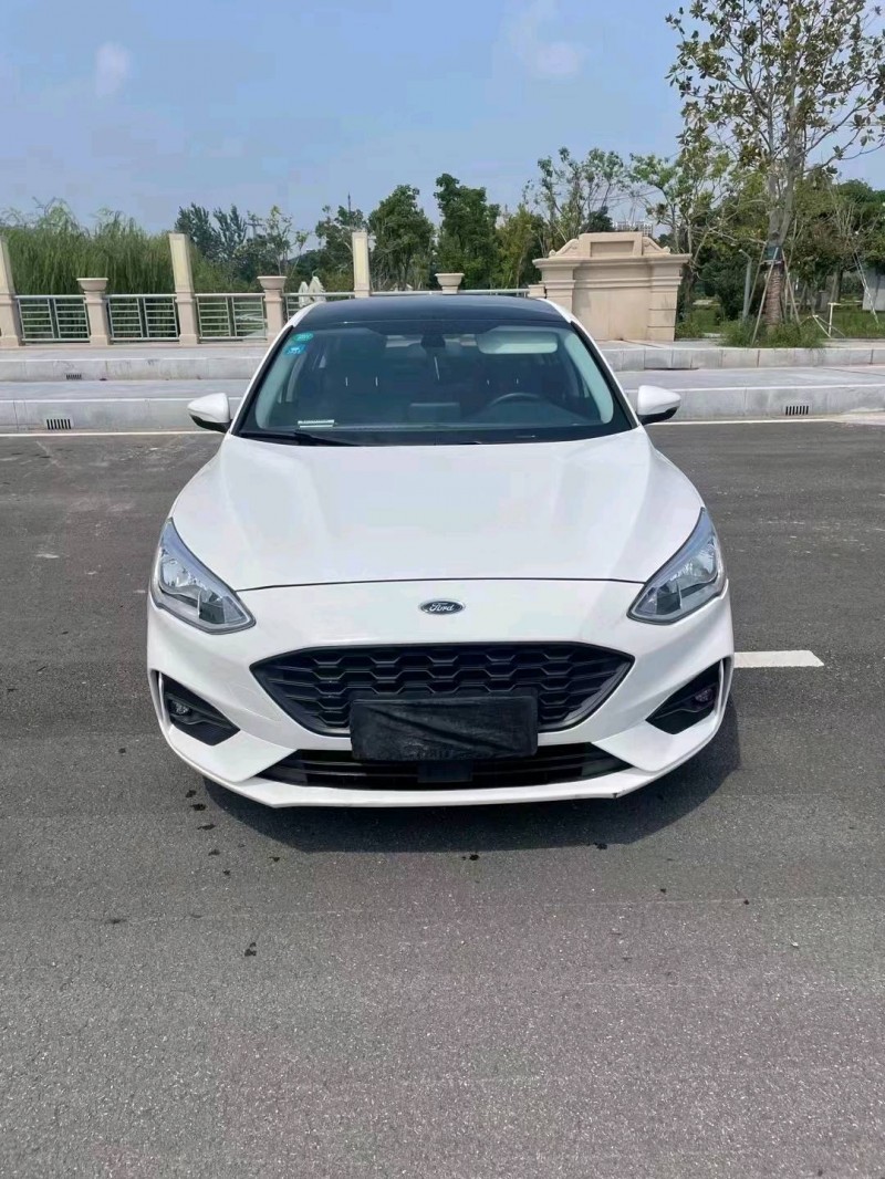 徐州20年福特福克斯1