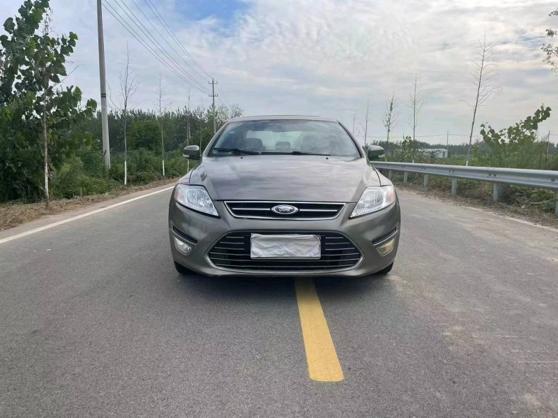 徐州13年福特蒙迪欧1