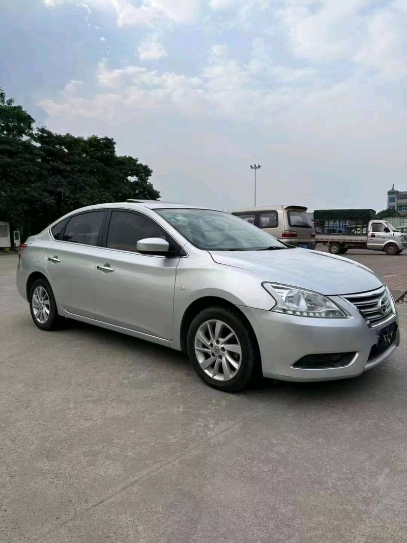 珠海14年日產軒逸8