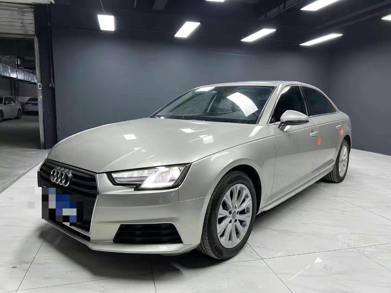 成都17年奥迪A4L5