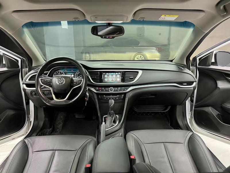 成都20年别克英朗6