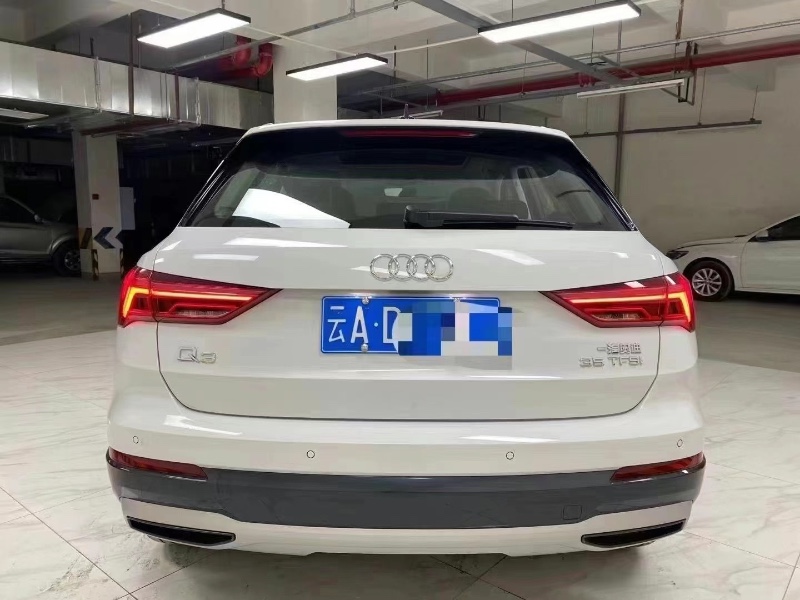 成都21年奥迪Q39