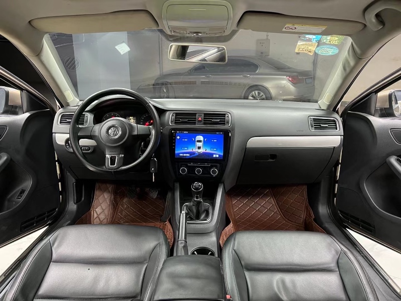 成都15年大众速腾8