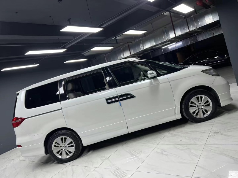 成都13年本田艾力绅3