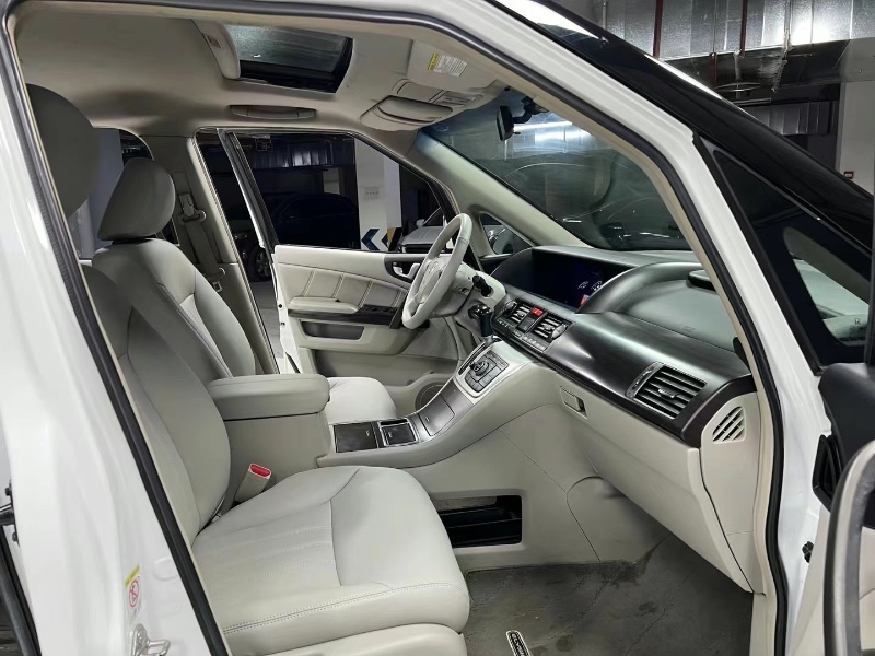 成都13年本田艾力绅7