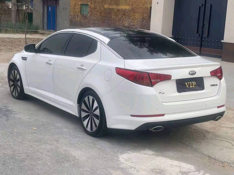 郑州13年起亚K57