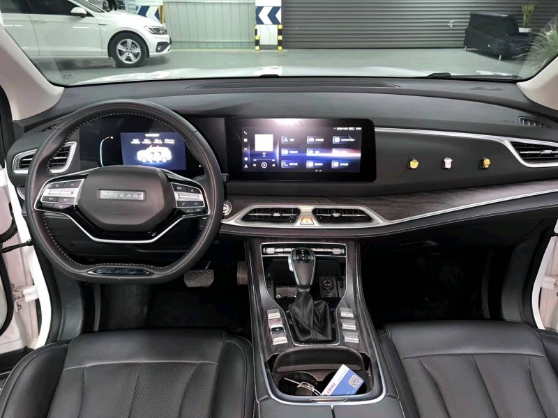 成都22年东风风光4