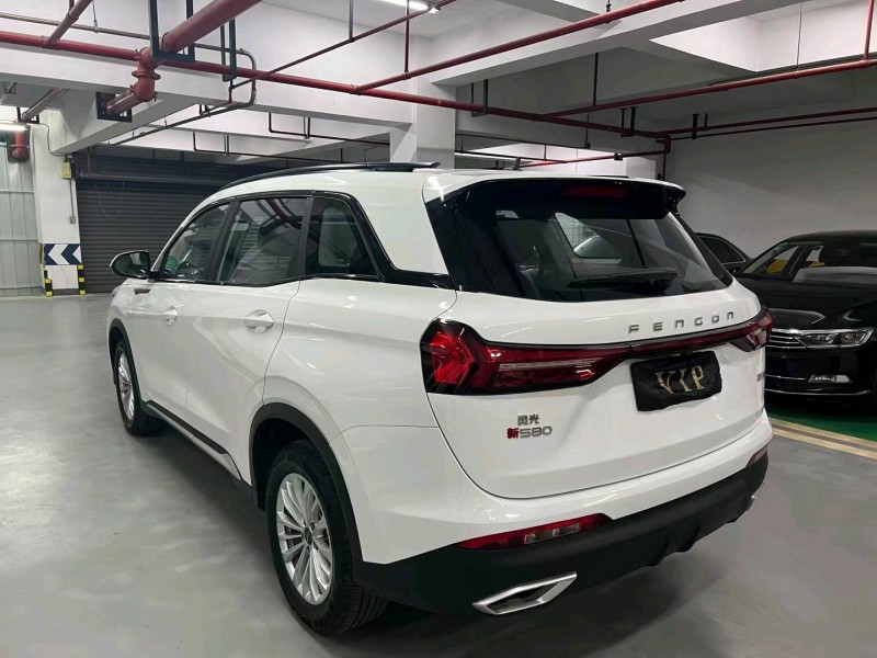 成都22年东风风光7