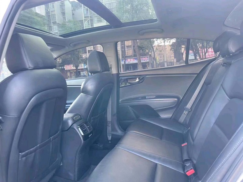 济宁16年起亚K45