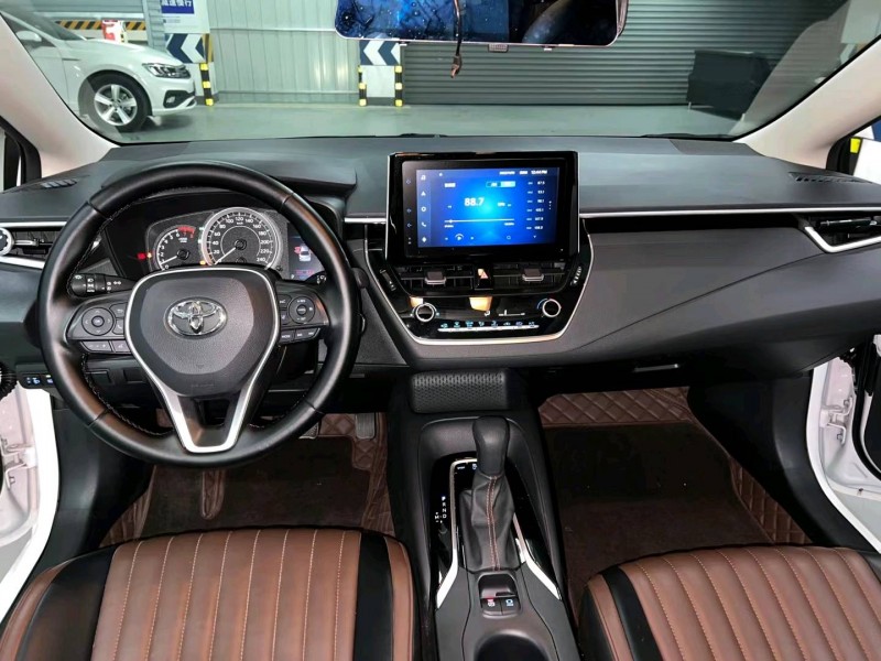 成都21年丰田卡罗拉4