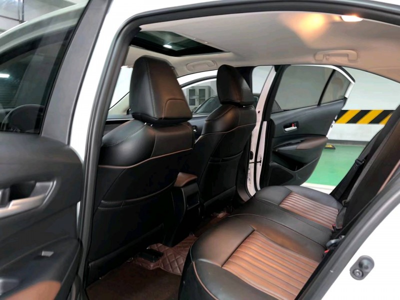 成都21年丰田卡罗拉3