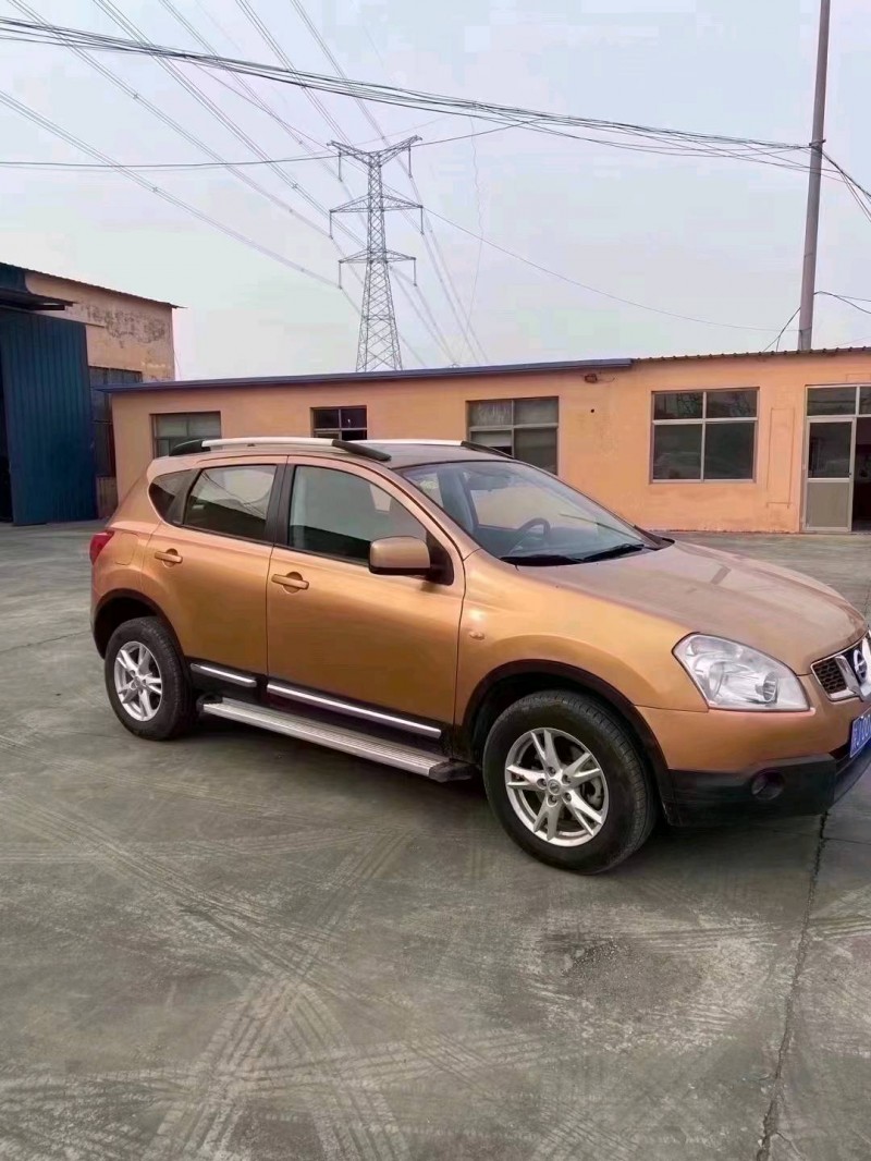 济宁13年日产逍客2