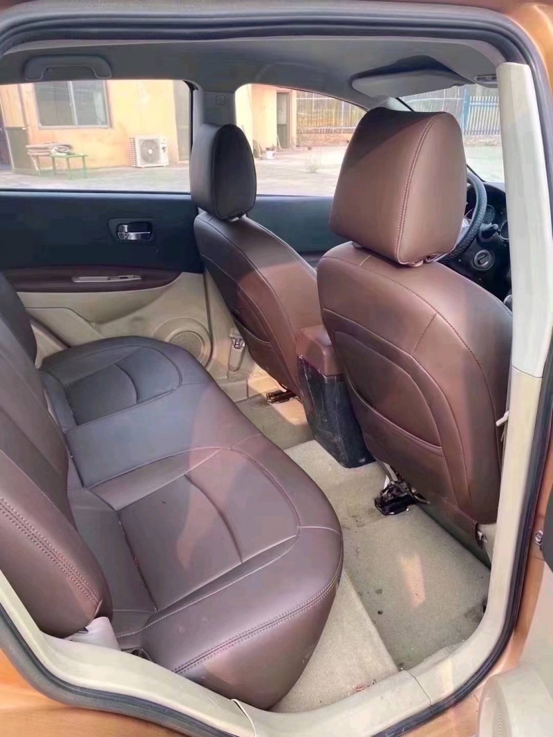 济宁13年日产逍客4