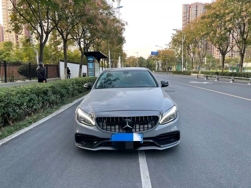 邯郸17年奔驰C1